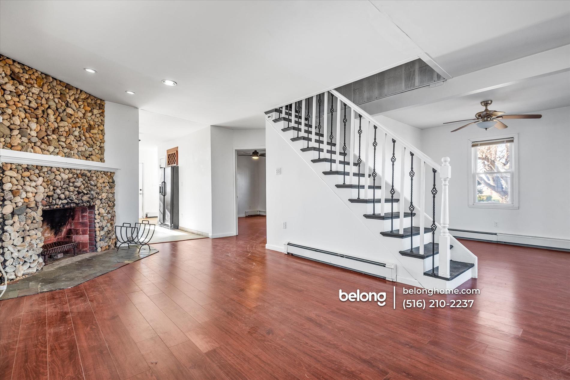 Building Photo - 2 Pirates Cove