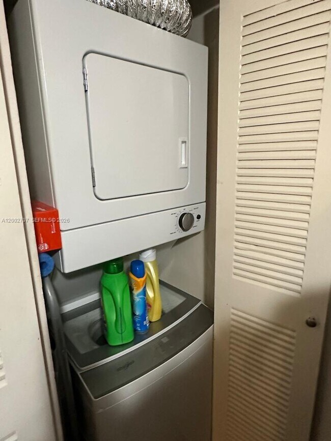 Building Photo - 7220 NW 179th St