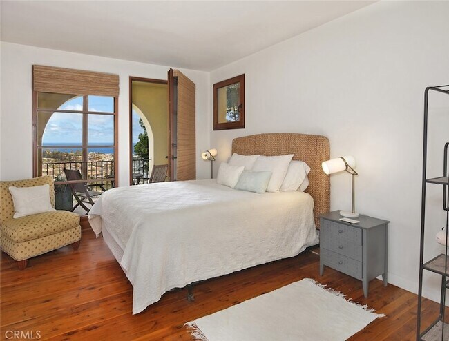 Building Photo - 1131 Emerald Bay