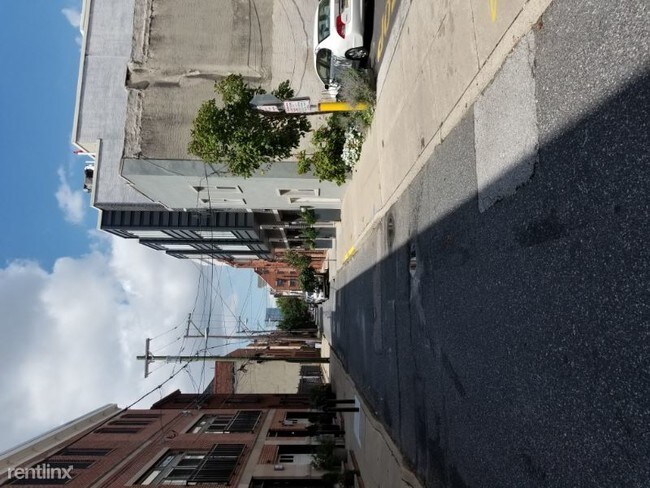 Building Photo - 1816 South St