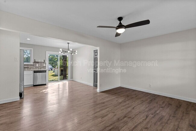 Building Photo - 235 Midland Dr