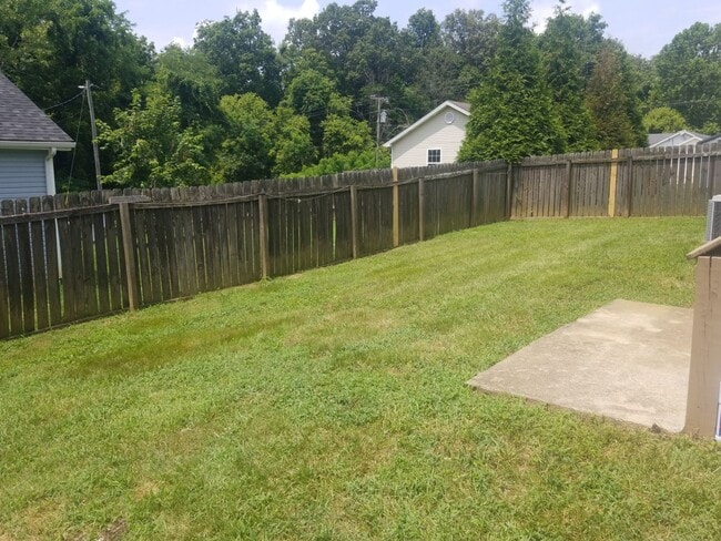 Building Photo - 737 Andra Dr