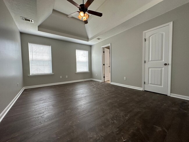 Building Photo - 913 Arbor Springs Cir