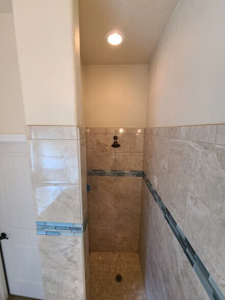 Building Photo - 15508 Fox Ln