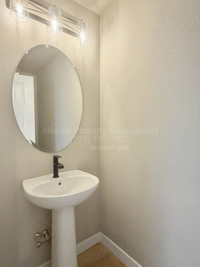 Building Photo - 11120 Anhinga Ct