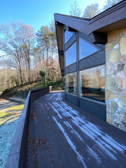 Building Photo - 442 Bradshaw Ln