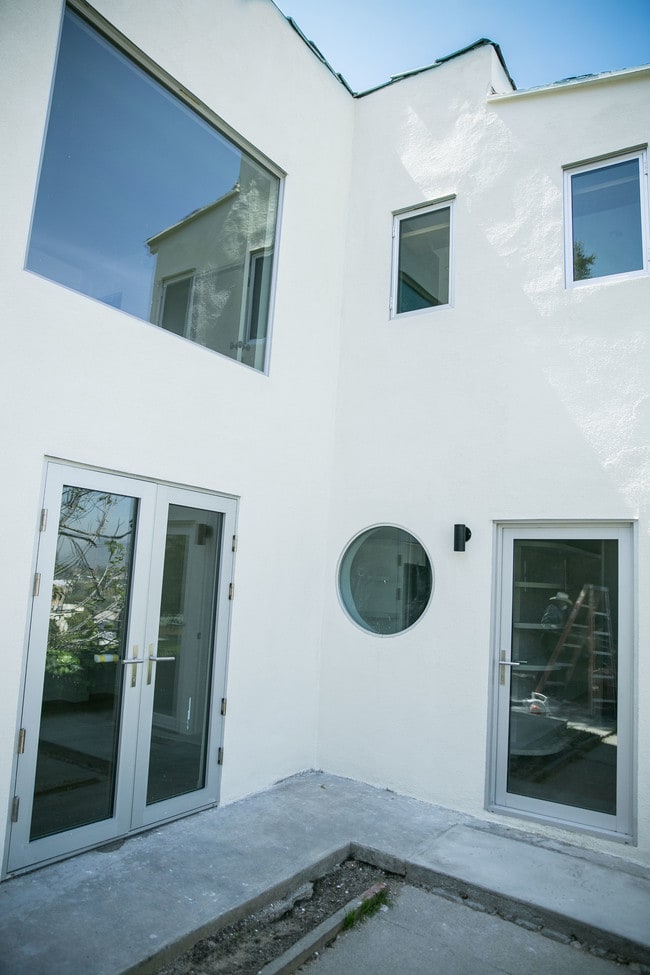 Building Photo - 2476 Hidalgo Ave