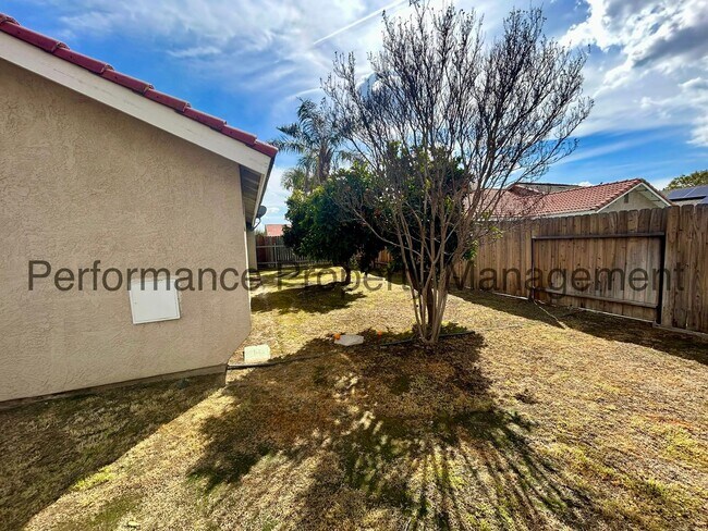 Building Photo - 14300 San Jose Ave