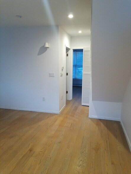 Building Photo - 6167 Austin St