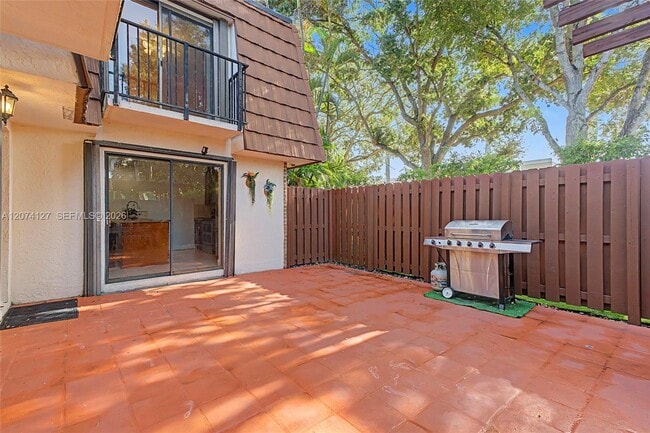 Building Photo - 804 SW 119th Way