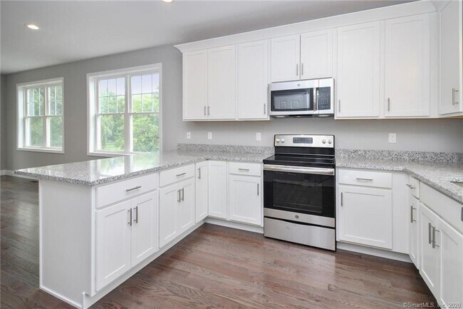 Building Photo - 35 Ringgold St