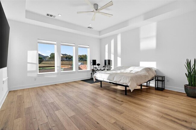 Building Photo - 404 Prairie Clover Dr