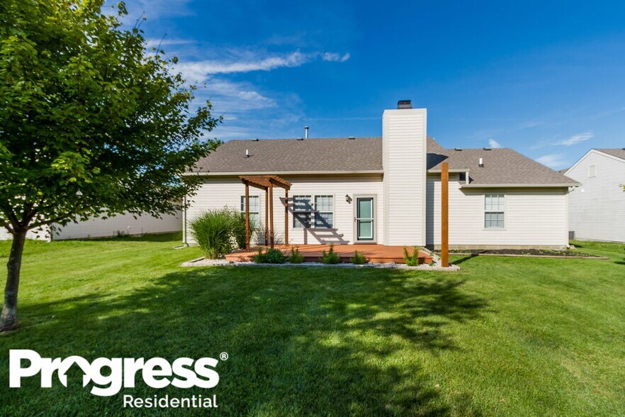 Building Photo - 674 Austrian Way