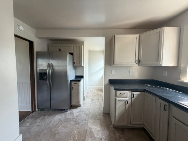 Building Photo - 1253 Diamond Ave