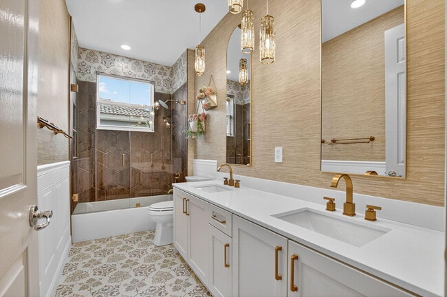 Building Photo - 9551 Barletta Winds Point