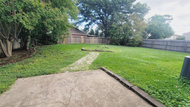 Building Photo - 20934 Carmel Valley Dr