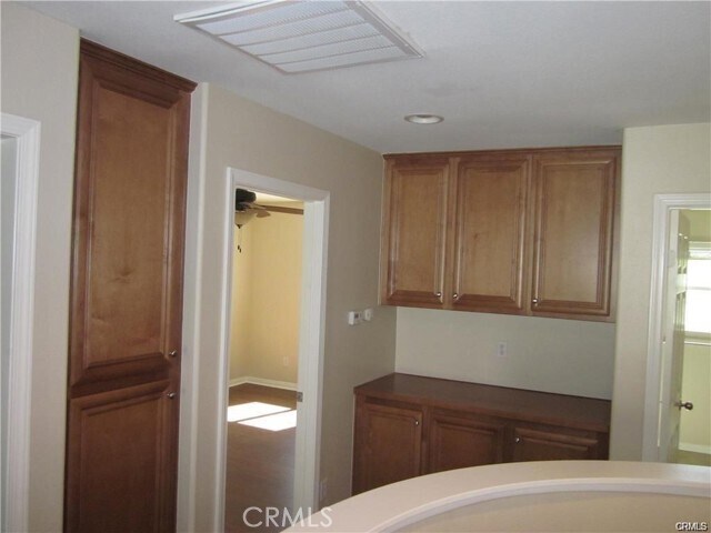 Building Photo - 27086 Pumpkin St