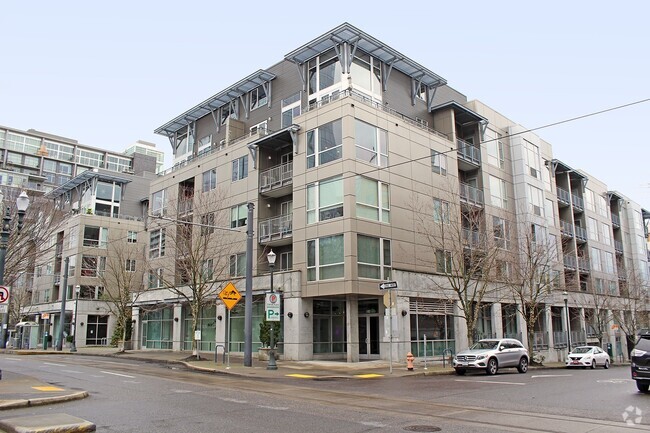 Building Photo - 1125 NW 9th Ave