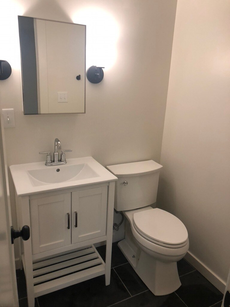 Building Photo - 4515 Jefferson St