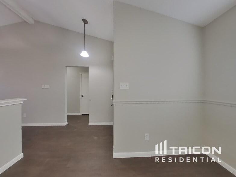 Building Photo - 17314 Glenhew Rd