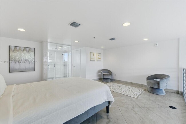 Building Photo - 421 Meridian Ave