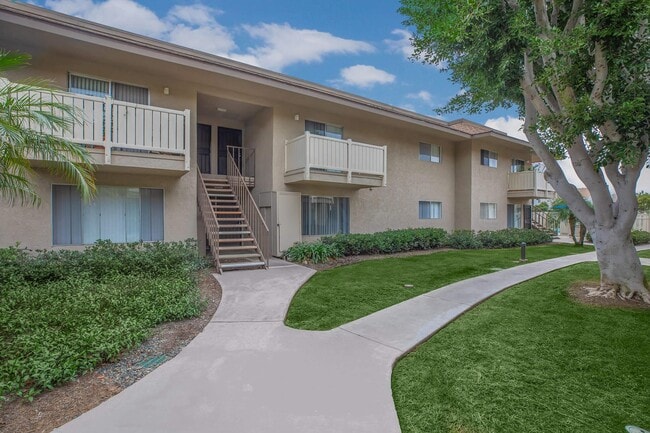 Building Photo - The Monrovia Apartment Homes