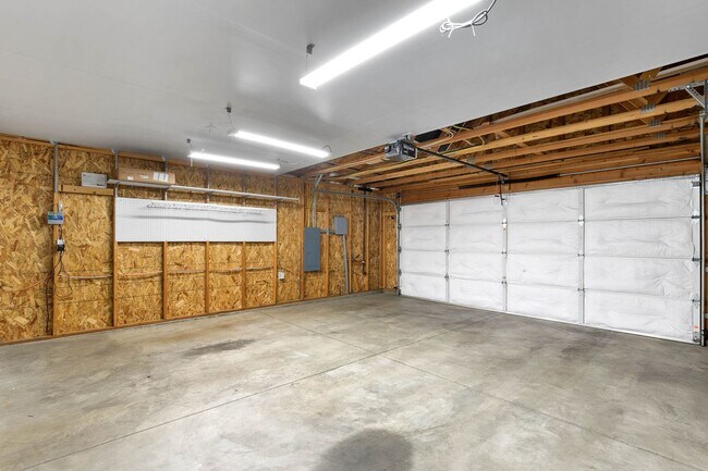 Building Photo - Liberty Lake Single Level Living