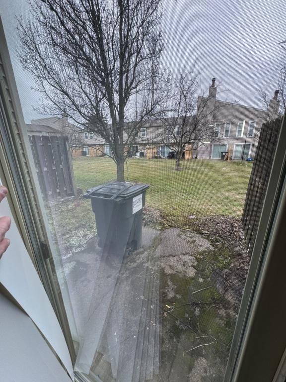 Building Photo - 24 Apple Ln