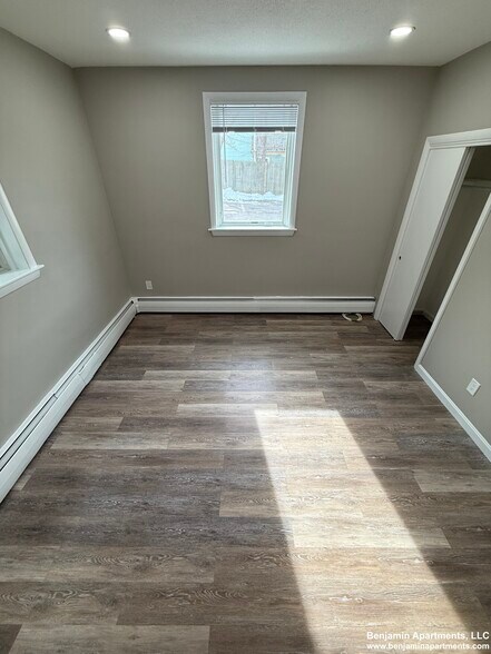 Building Photo - 50 Evergreen St