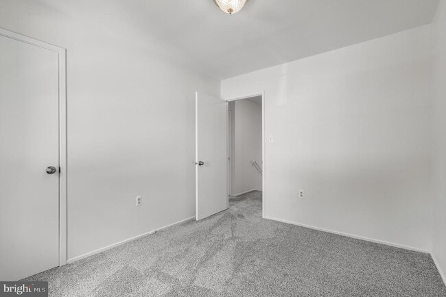 Building Photo - 8722 Litwalton Ct