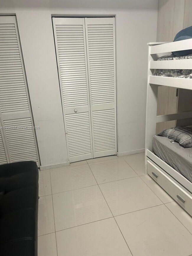 Building Photo - 5300 NW 85th Ave