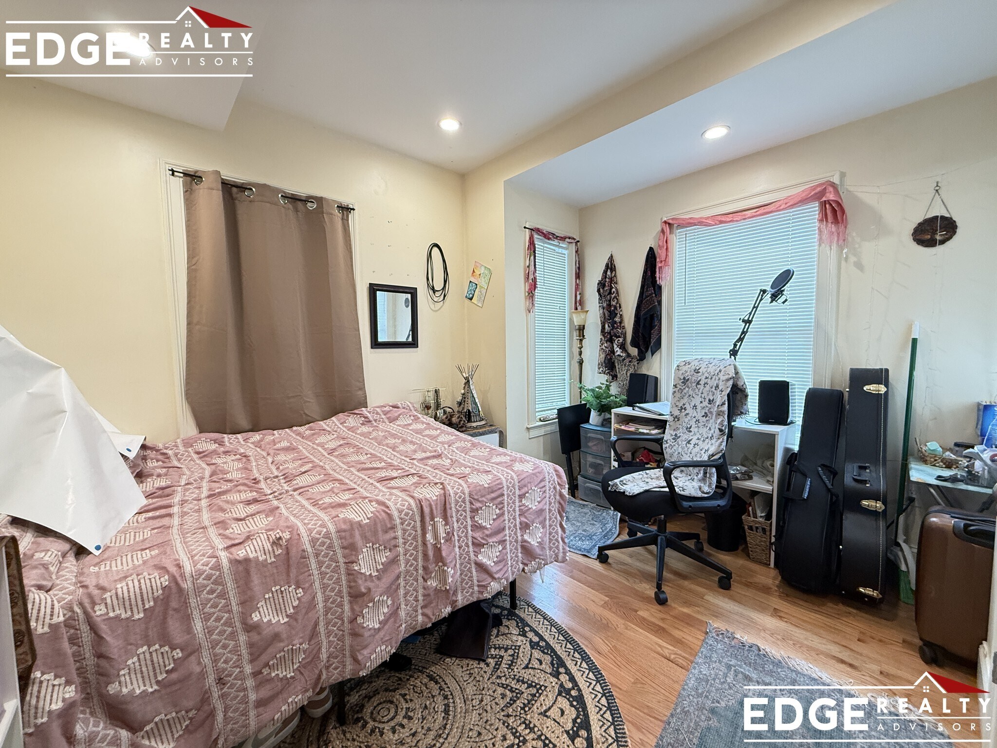 Building Photo - 5 Griggs Pl