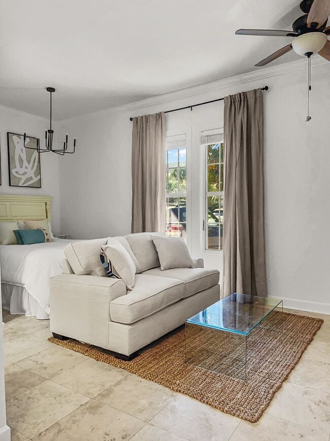 Building Photo - 50% off first months rent.  Fully furnished condo in Rosemary Beach!