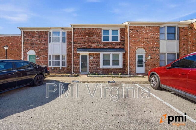 Building Photo - 1957 Darnell Dr