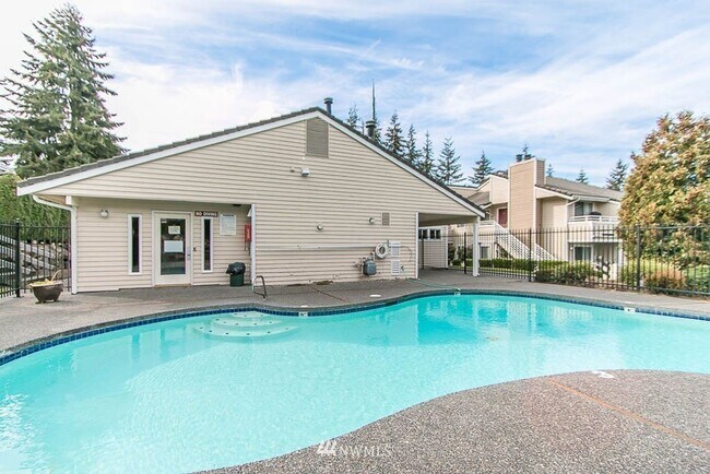 Building Photo - 1 Bedroom 1 Bathroom + Amenities in Mountl...