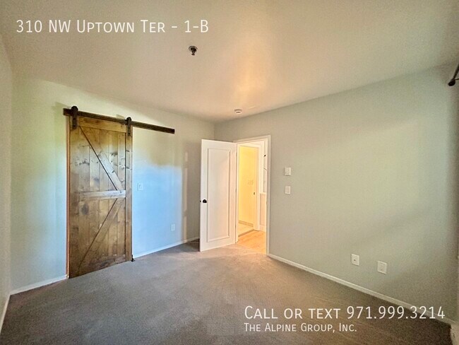 Building Photo - 310 NW Uptown Terrace