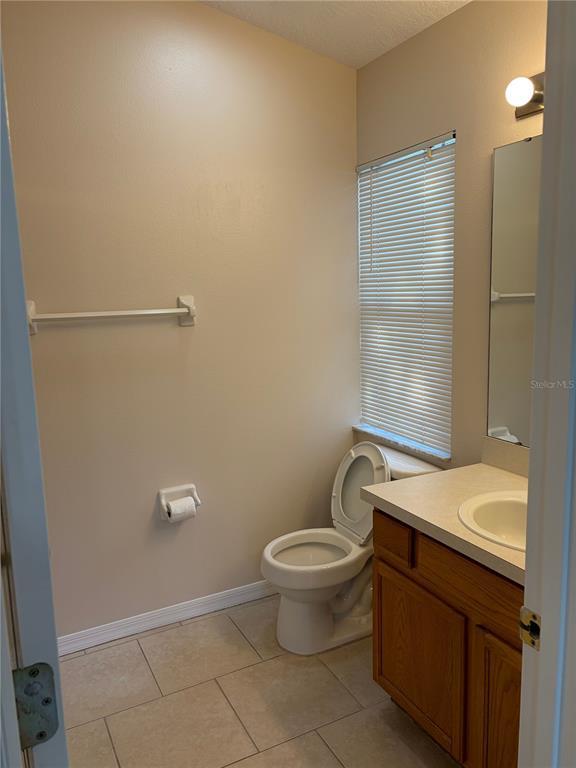 Building Photo - 985 Scenic View Cir