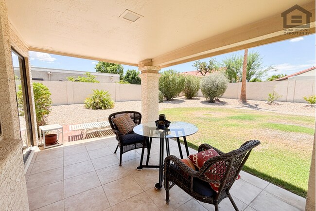 Building Photo - 3Bed/2Bath Furnished Home w/Stunning Backyard! Ready for Immediate Move-In! – POOL!