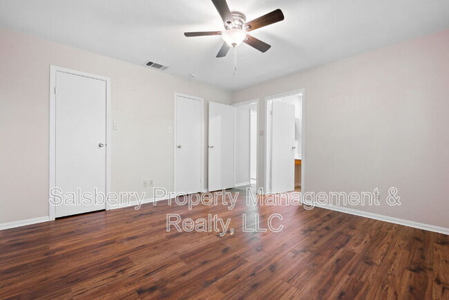 Building Photo - 255 Barclay Ave