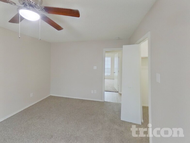 Building Photo - 133 Brockway Dr