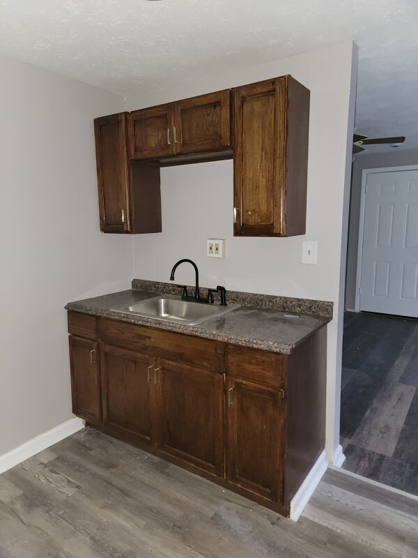 Building Photo - 13420 Euclid Ave