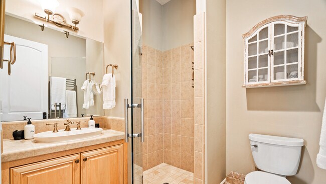 Building Photo - 3551 Kendell Hill Dr