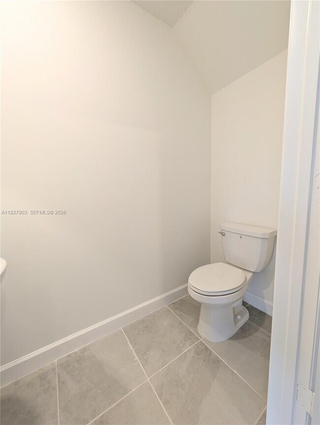 Building Photo - 1172 NW 1st Ter