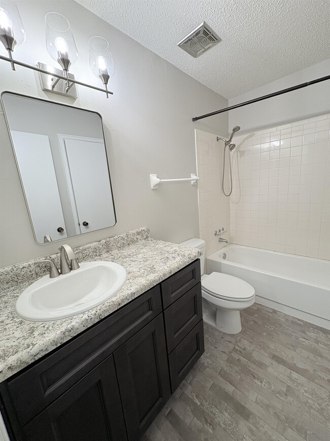 Building Photo - 1346 Terrace St