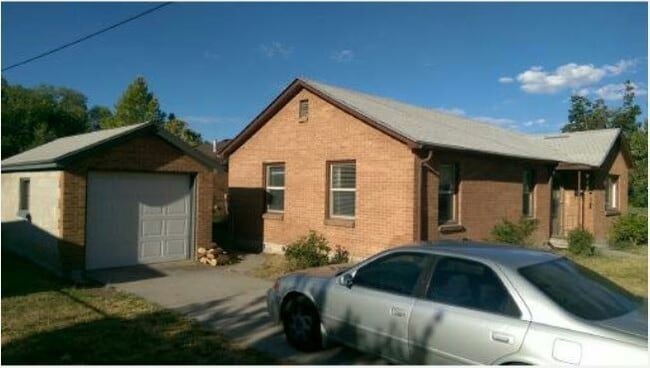 Building Photo - 3 Bedroom Home South Provo