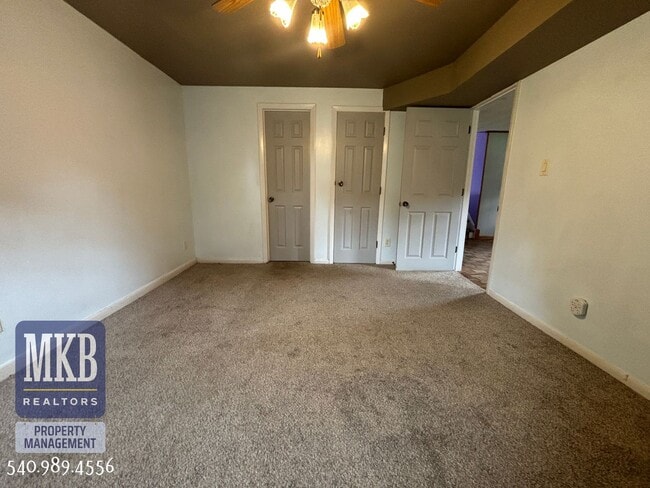 Building Photo - 3158 Galloway Dr