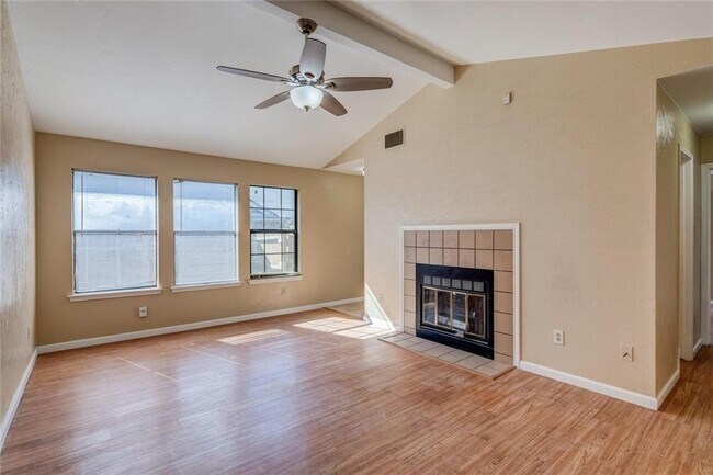 Building Photo - 12329 Tomanet Trail