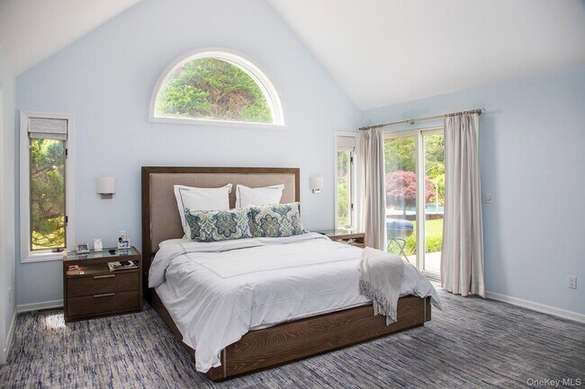 Building Photo - 16 Laila Ln