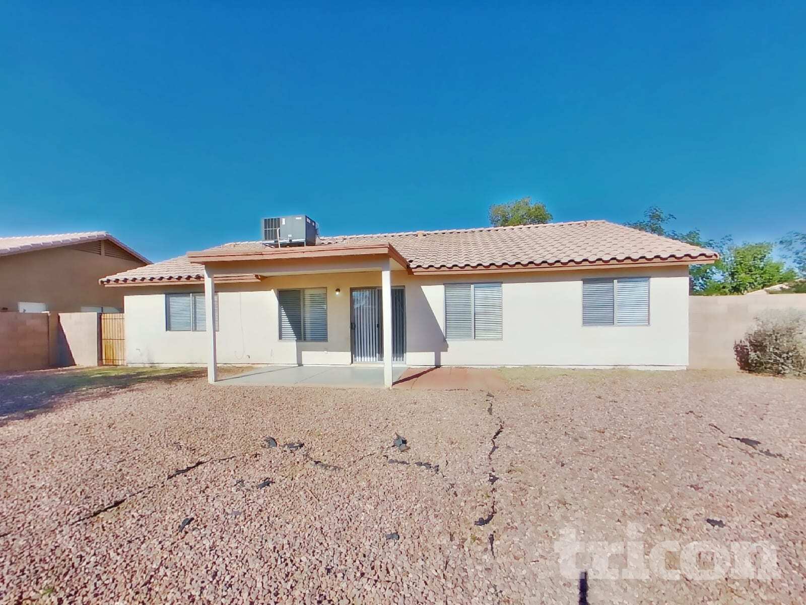 Building Photo - 8605 West Campbell Ave