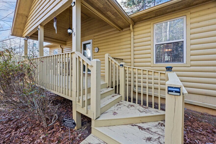 Building Photo - 65 Screech Owl Rd